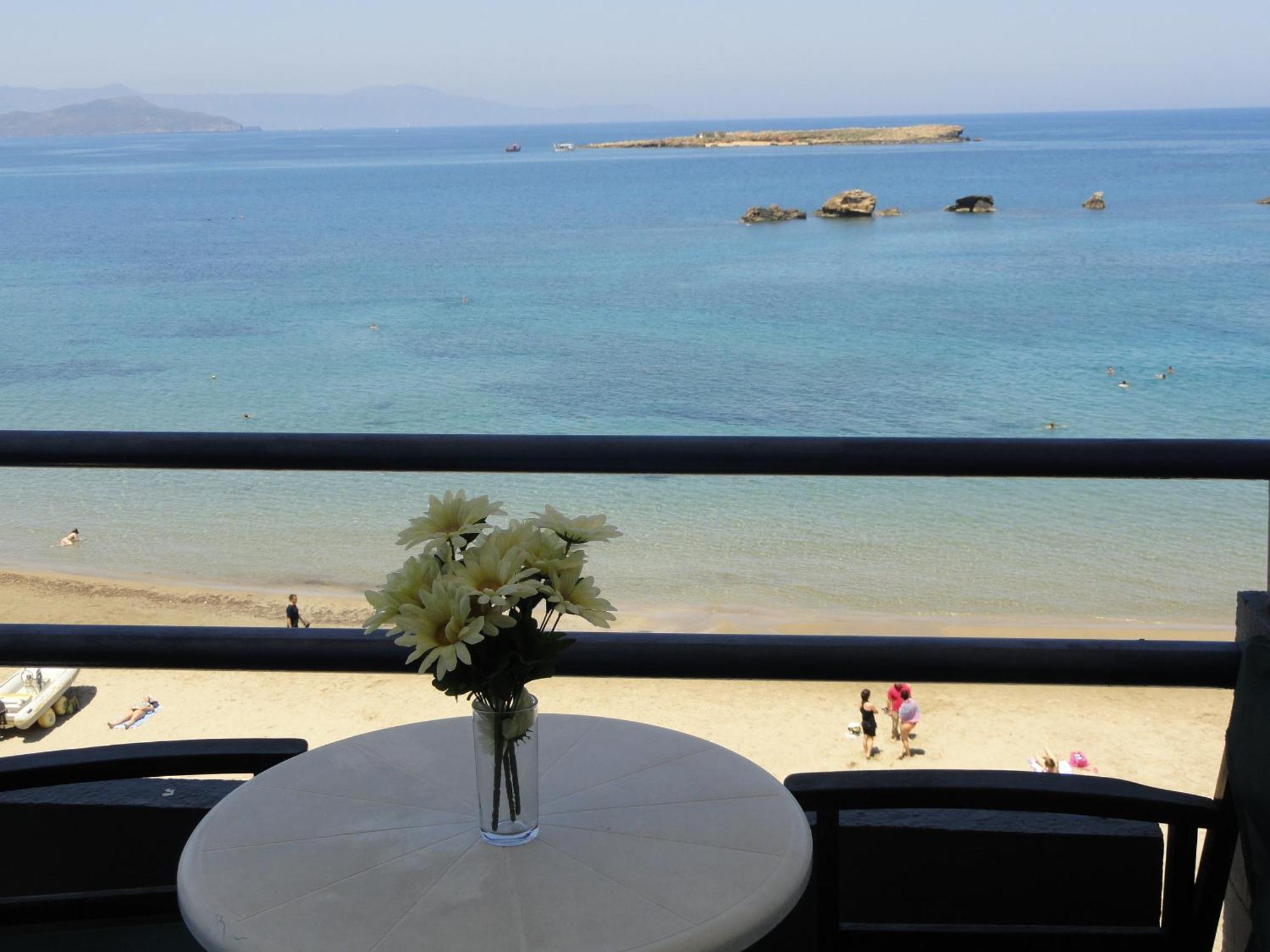 Danaos Hotel 하니아 외부 사진